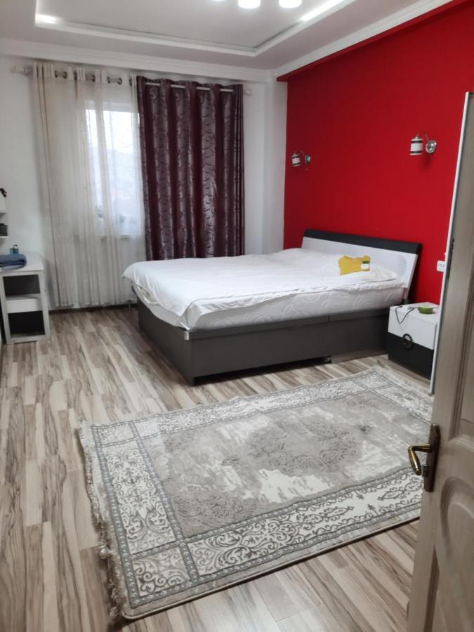 Diplomat Apartments Biškek Exteriér fotografie