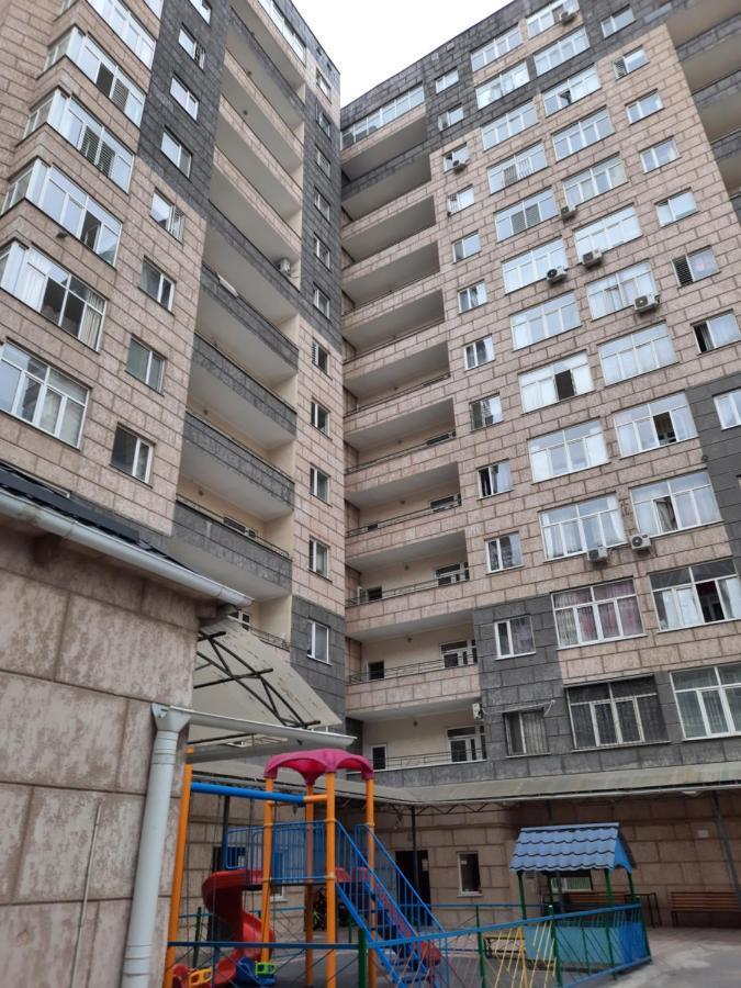 Diplomat Apartments Biškek Exteriér fotografie